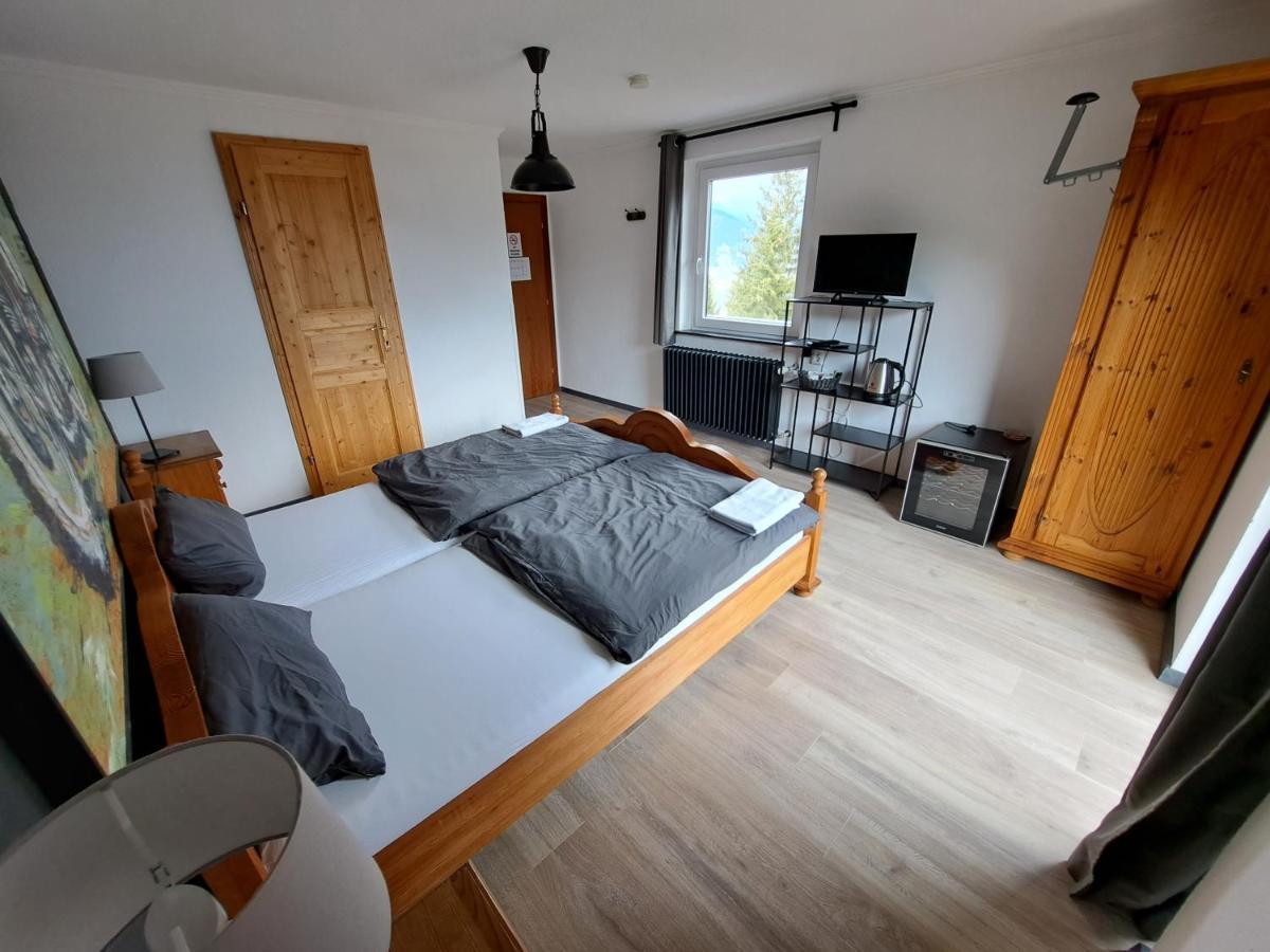 Blue Mountain Hotel Afritz Buitenkant foto