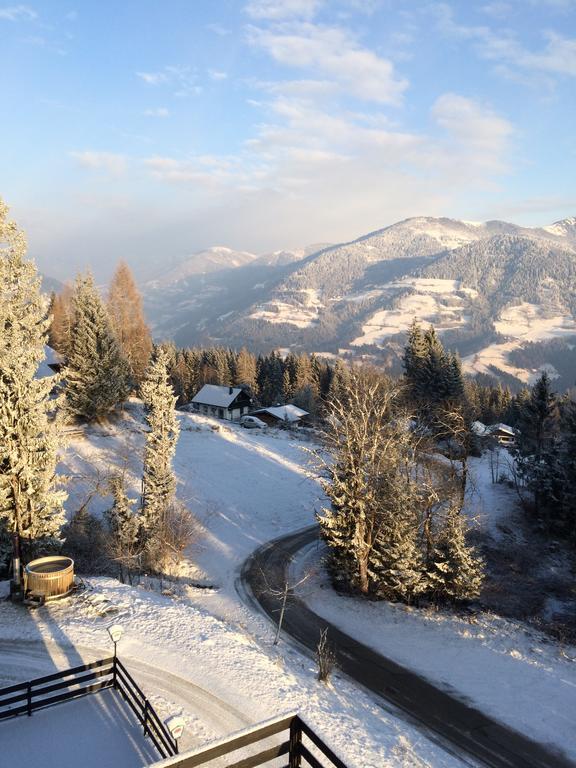 Blue Mountain Hotel Afritz Buitenkant foto