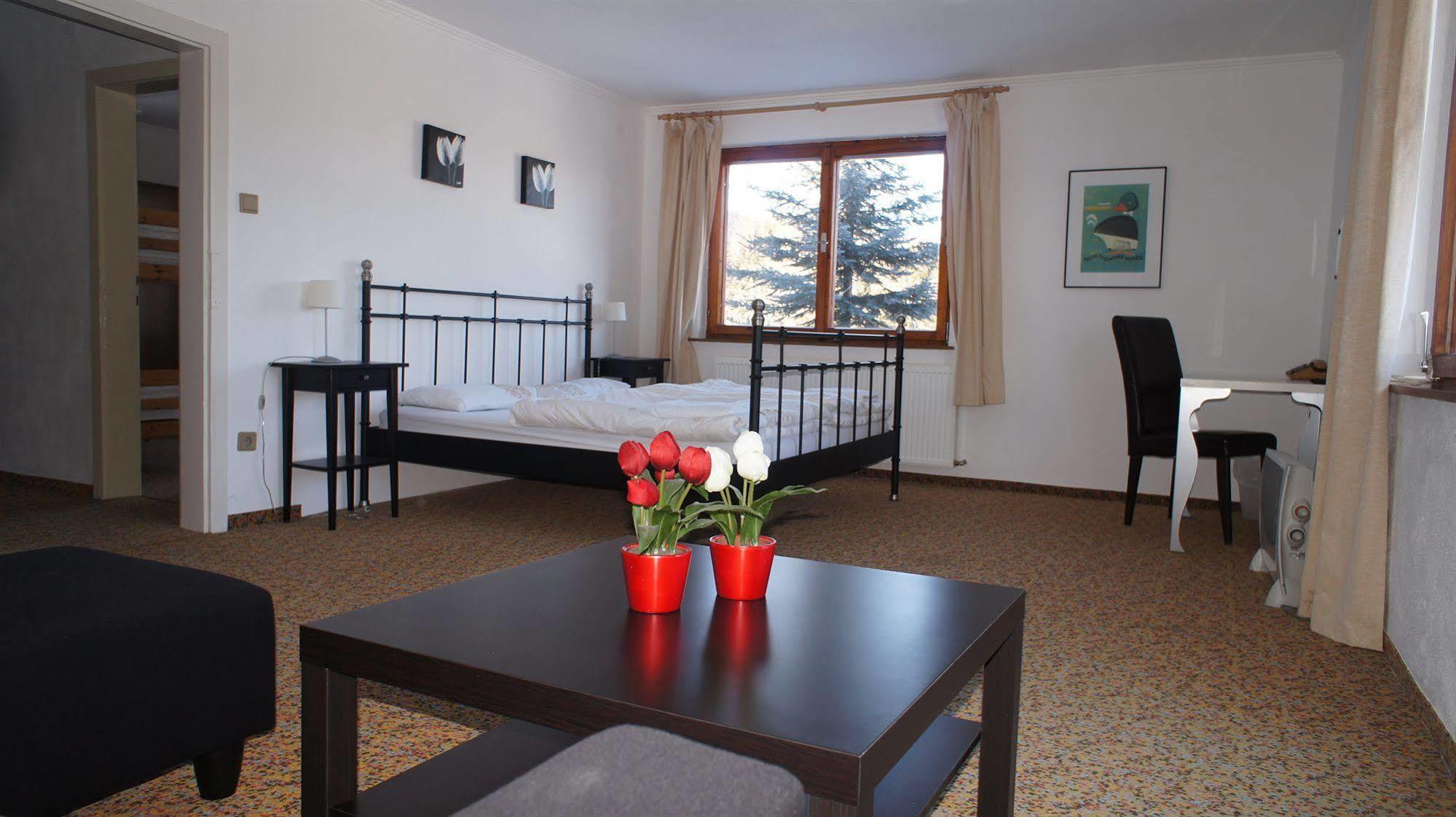 Blue Mountain Hotel Afritz Buitenkant foto